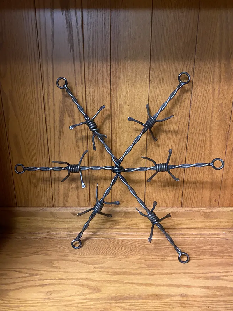 Artisan Iron Snowflake Ornament — Hand-Forged Metallic Decor 1