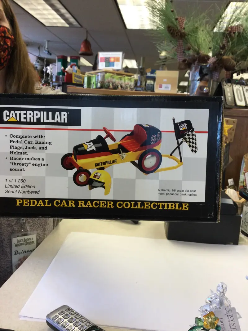 Bmc 1947 Caterpillar Pedal Car Replica Toy 1