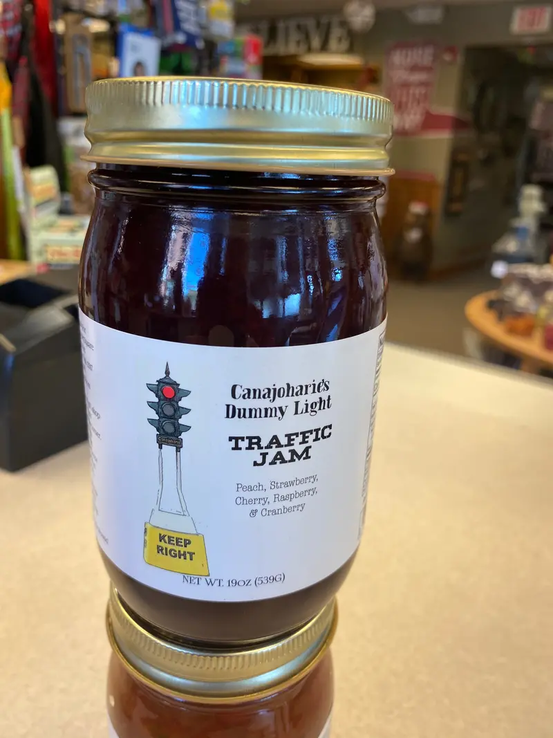 Canajoharie Dummy Light Traffic Jam Sauce – 9 Oz Or 19 Oz Jar 1