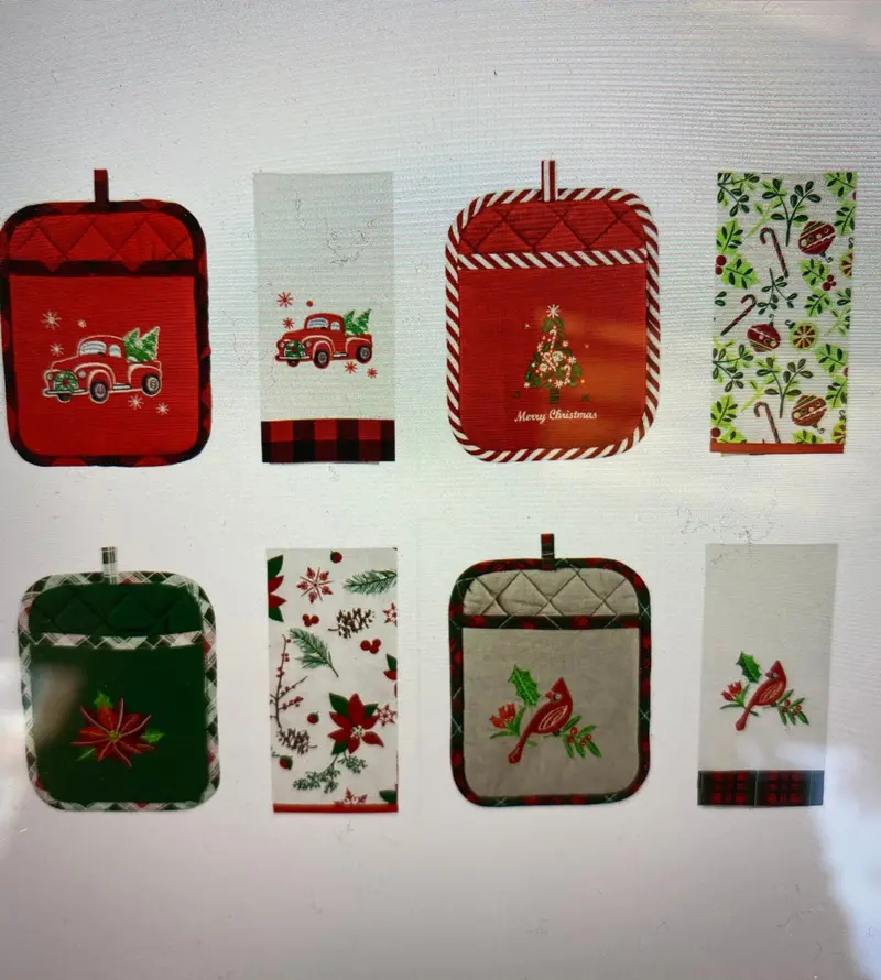 Coordinated Tea Towel And Oven Mitt Set With Matching Design 1