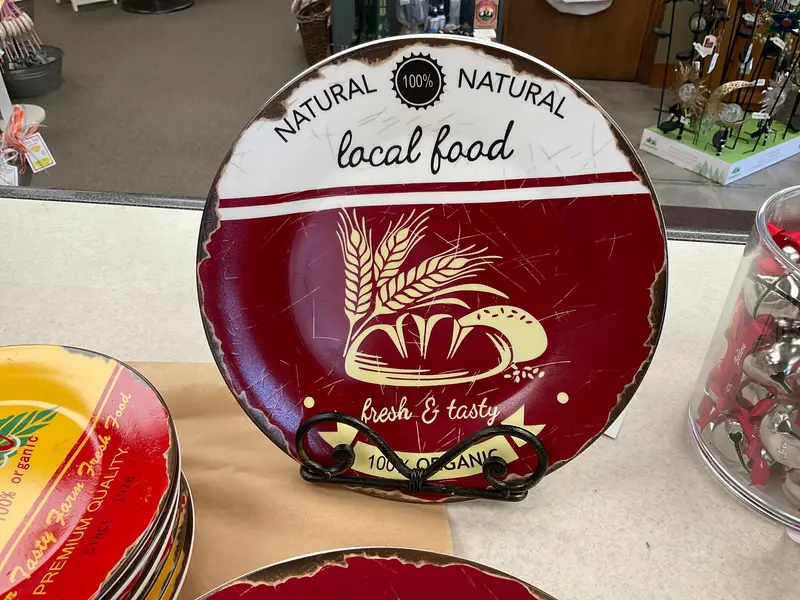 Country Kitchen Place Settings – Mix-And-Match Dinnerware Collection 1