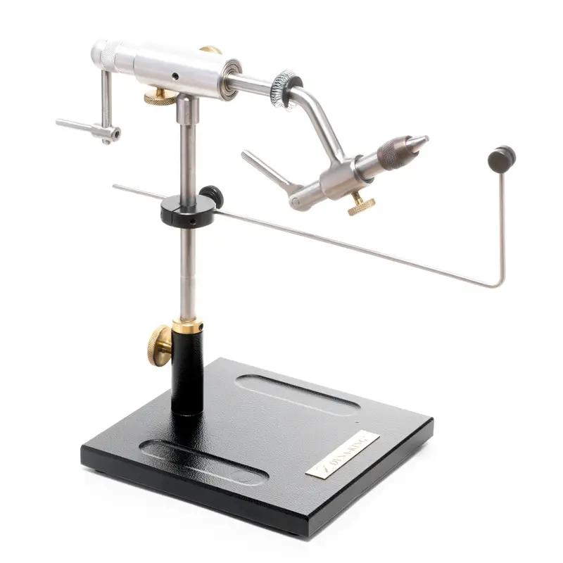 Dyna-King Barracuda Deluxe Heavy-Duty Pedestal Vise 1