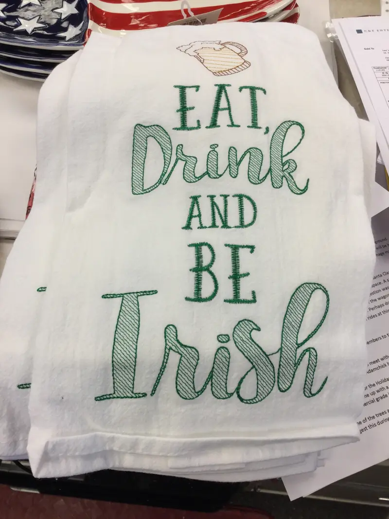 'Eat, Drink & Be Irish' Linen Tea Towels – Festive Kitchen Linens 1