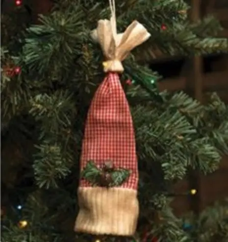 Elf-Themed Holiday Ornament 1