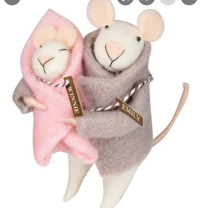 Emily And Baby Winnie Mouse Figurines – Primitives Collection By Kathy 1