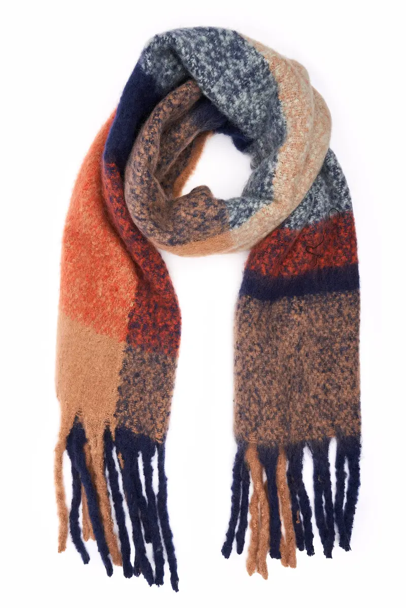 Extra-Large Soft Knit Scarf – Neutral-Tone Winter Wrap 1