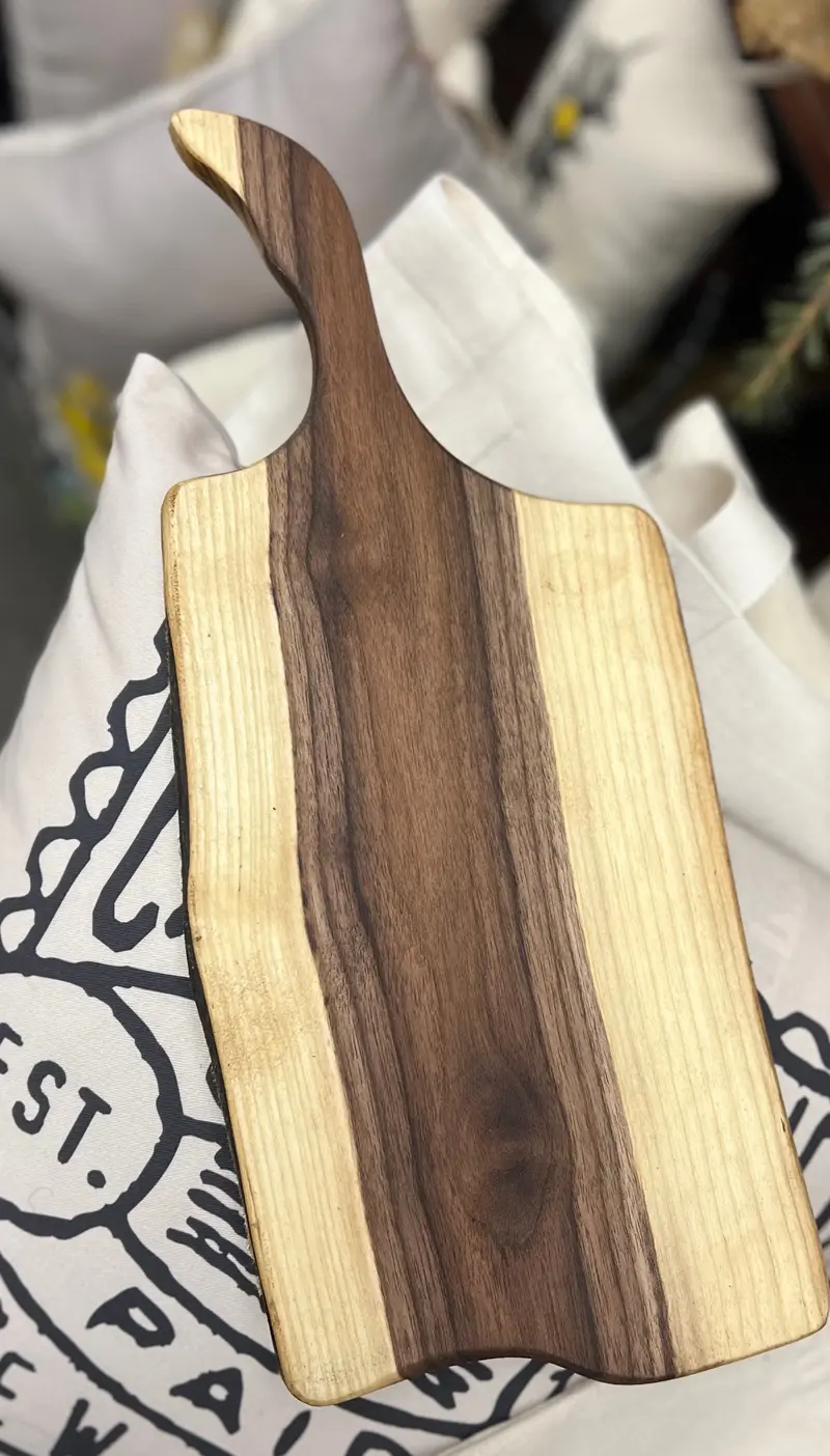 Handcrafted Charcuterie Boards – Artisan Wood Serving Platters By Armstrong Furniture 2