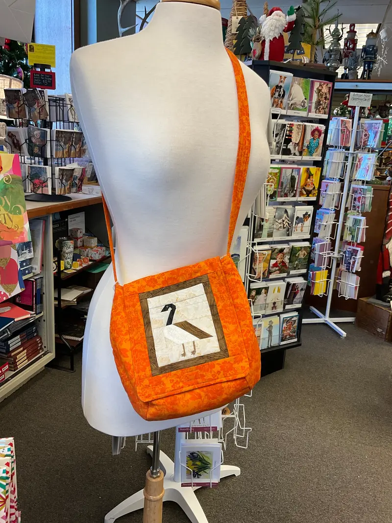 Handmade Paper-Pieced Quilting Shoulder Bag By Brenda Blender 1