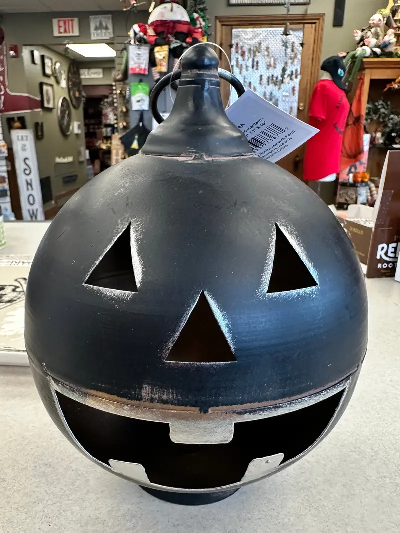 Industrial-Style Black Jack-O’-Lantern Decor – Halloween Statement Piece 1