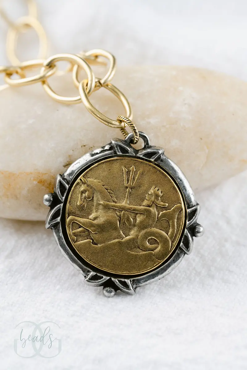 King Of The Sea Pendant Necklace – Nautical-Themed Silver Jewelry, Grace Girl Beads 1