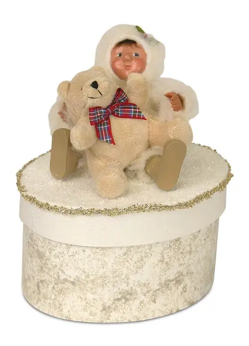 Large Yule Box Featuring Toddler Illustration 1