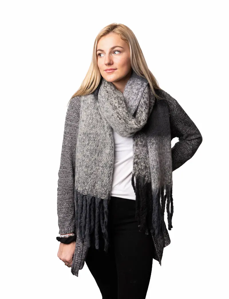 Oversized Cozy Scarf – Black, Gray & White Textured Knit 1