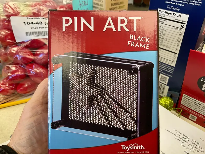 Pin Art 3D Fidget Toy – 3.8" X 5" Magnetic Peg Board 1