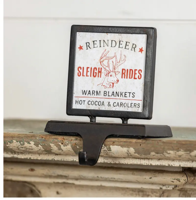 Reindeer-Shaped Stocking Holder – Rustic Metal Design 1