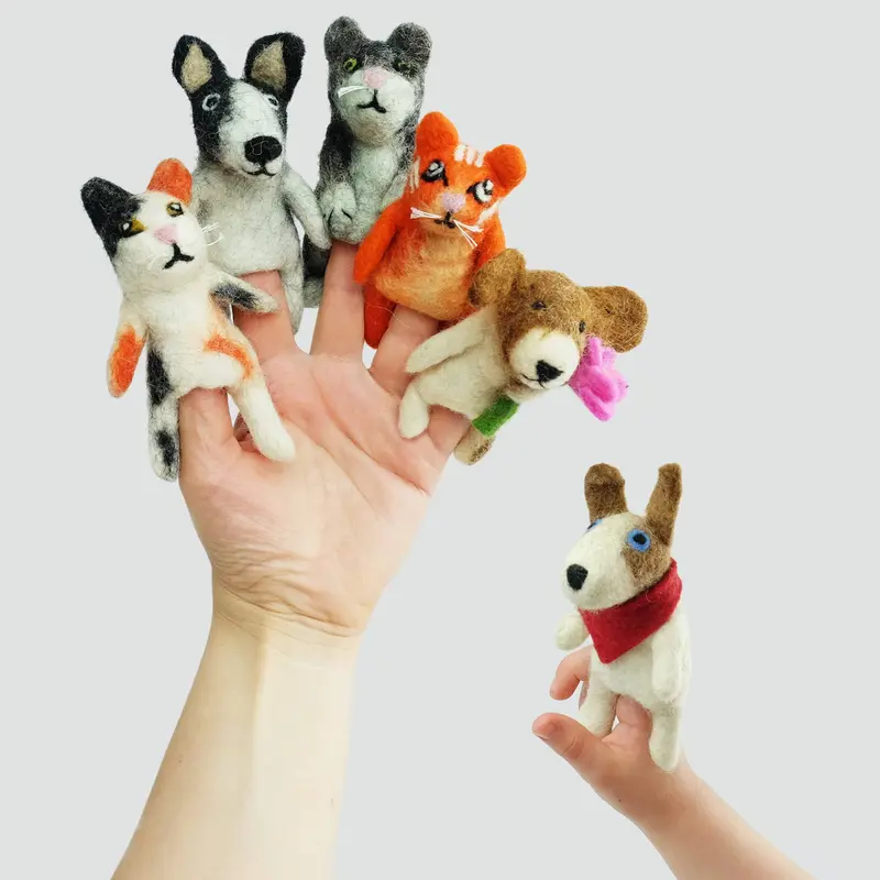 The Winding Road Cats And Dogs Felt Finger Puppets – Set Of Pet-Themed Soft Puppet Characters 1