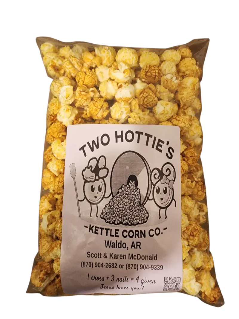 Two Hotties Caramel Kettle Corn Snack 1